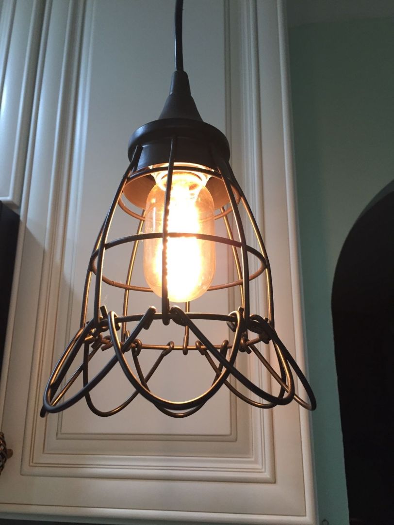 screw-in-pendant-light
